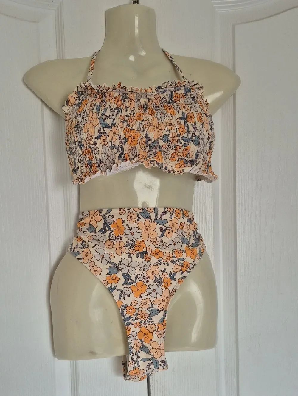 Victoria's Secret Soft Floral Peach, Orange Two-Piece High Waist Bikini Set